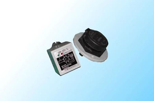 UDK1��2��3�͵�Ӵ�Һλ������